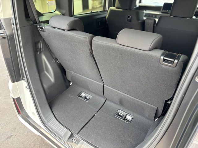 HONDA N BOX CUSTOM 2024 Image 31