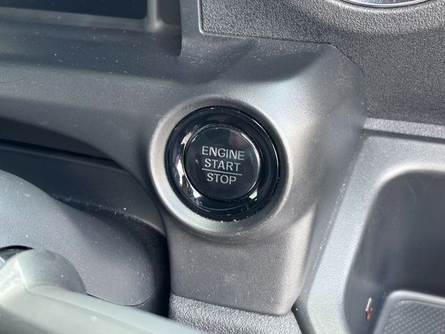 HONDA N BOX CUSTOM 2024 Image 31