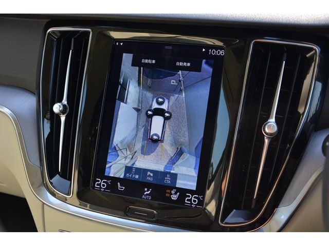 VOLVO V60 2022 Image 31