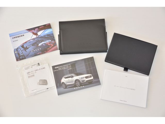 VOLVO V60 2022 Image 31