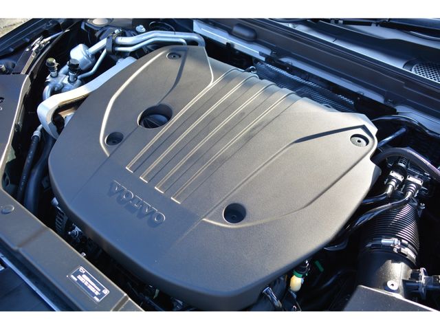 VOLVO V60 2022 Image 31