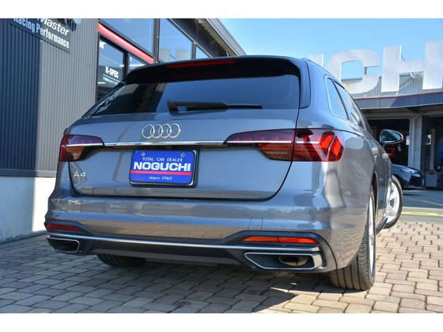 AUDI A4 AVANT 2022 Image 31