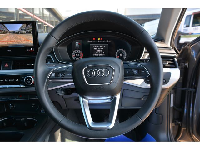 AUDI A4 AVANT 2022 Image 31