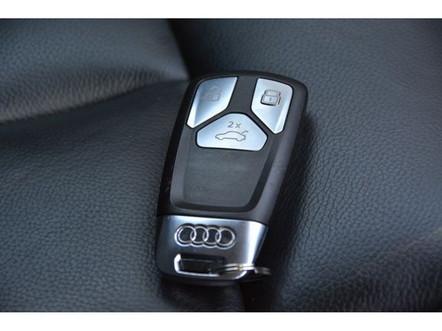 AUDI A4 AVANT 2022 Image 31