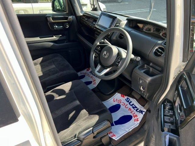 HONDA N BOX CUSTOM 4WD 2019 Image 31