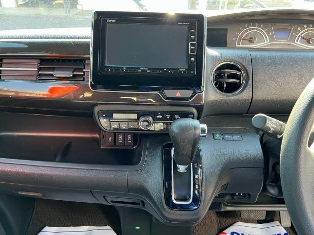 HONDA N BOX CUSTOM 4WD 2019 Image 31