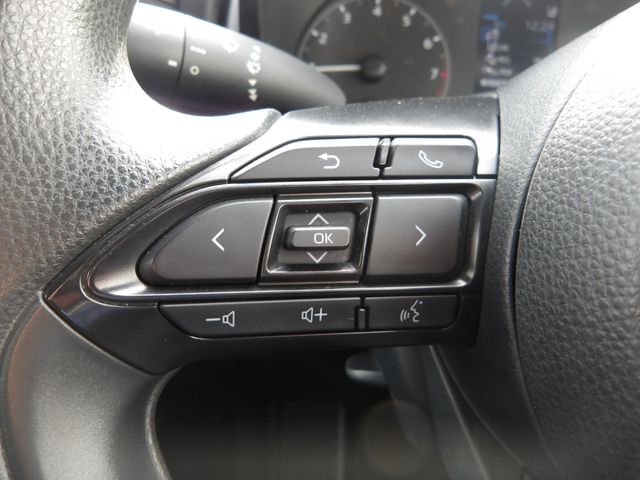 TOYOTA YARIS 2022 Image 31