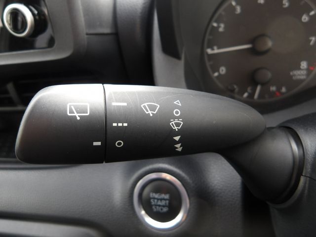 TOYOTA YARIS 2022 Image 31