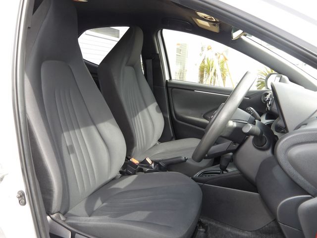 TOYOTA YARIS 2022 Image 31