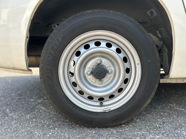 TOYOTA PROBOX VAN 2WD 2023 Image 31