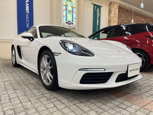 PORSCHE 718CAYMAN 2018 Image 31