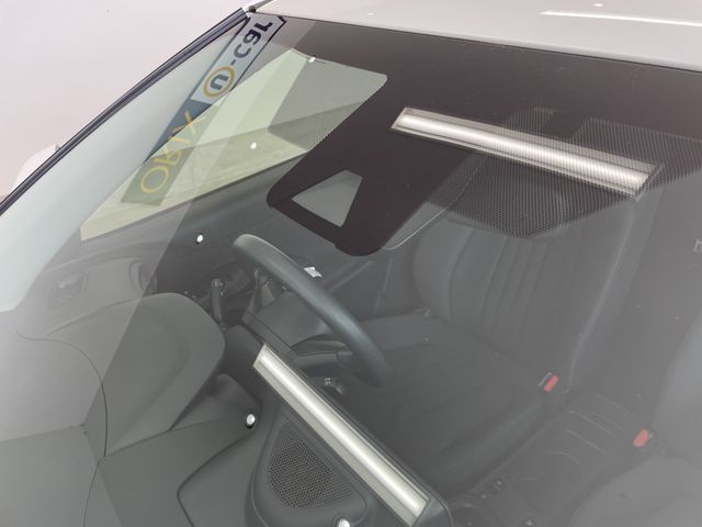 TOYOTA YARIS CROSS HYBRID 2023 Image 31