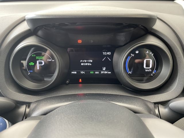 TOYOTA YARIS CROSS HYBRID 2023 Image 31