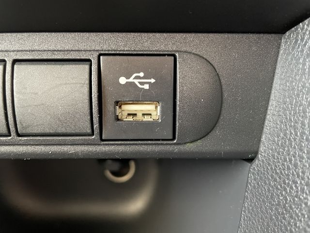 TOYOTA YARIS CROSS HYBRID 2023 Image 31