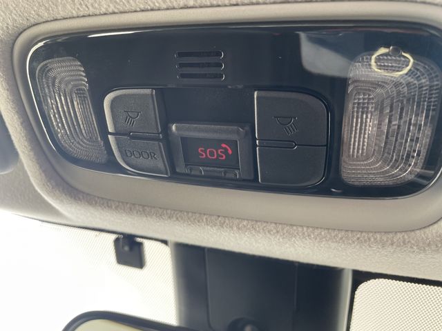 TOYOTA YARIS CROSS HYBRID 2023 Image 31