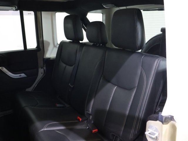 JEEP WRANGLER UNLIMI 2017 Image 31