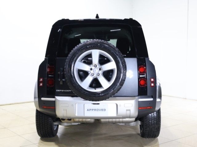 ROVER DEFENDER 2025 Image 31