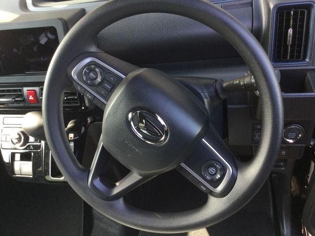 DAIHATSU TANTO CUSTOM 2025 Image 31