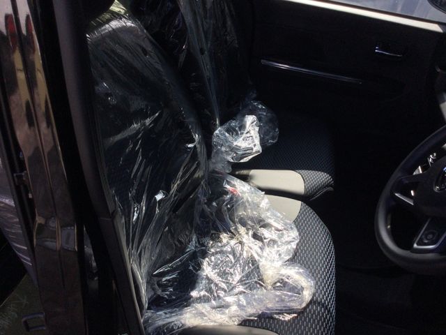 DAIHATSU TANTO CUSTOM 2025 Image 31