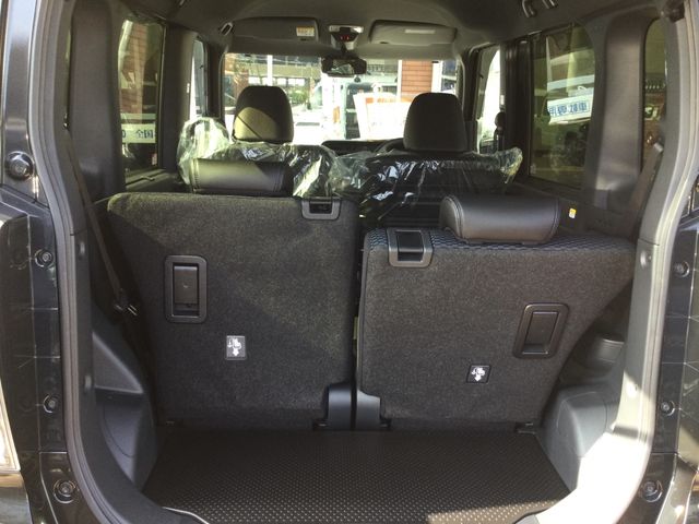 DAIHATSU TANTO CUSTOM 2025 Image 31