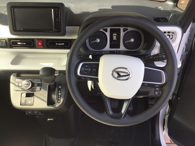 DAIHATSU MOVE CANBUS 4WD 2025 Image 31