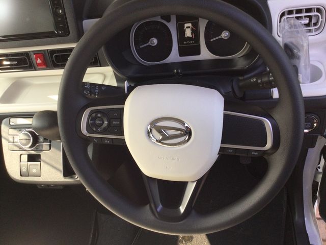 DAIHATSU MOVE CANBUS 4WD 2025 Image 31