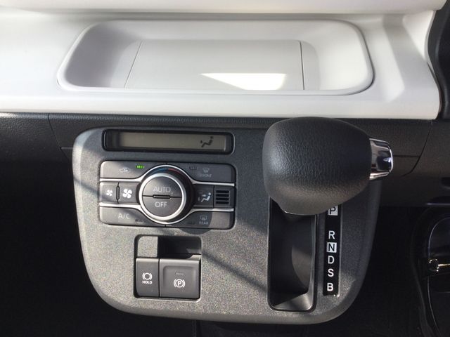 DAIHATSU MOVE CANBUS 4WD 2025 Image 31