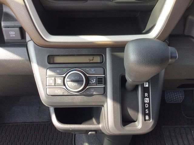 DAIHATSU MOVE 2025 Image 31