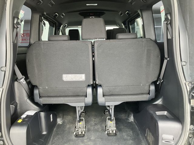 TOYOTA ESQUIRE 4WD 2019 Image 31