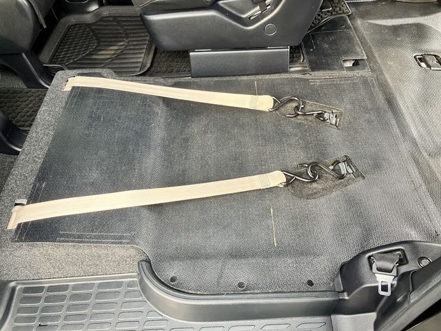 TOYOTA ESQUIRE 4WD 2019 Image 31