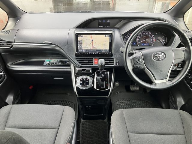 TOYOTA ESQUIRE 4WD 2019 Image 31