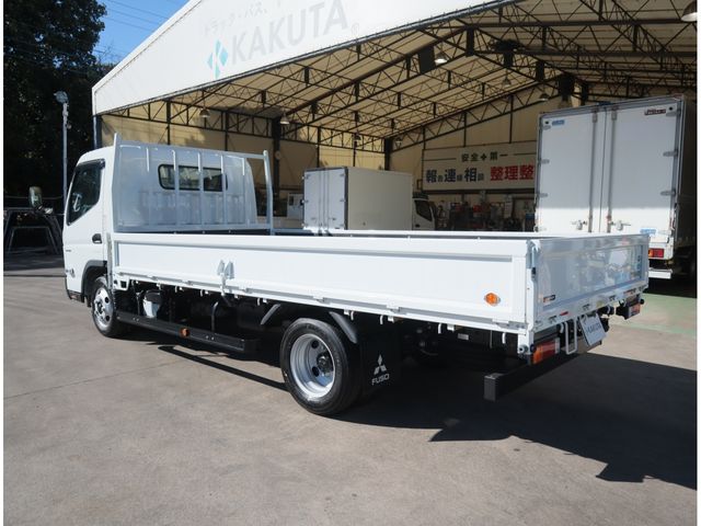 MITSUBISHI CANTER 2025 Image 31