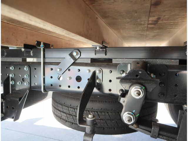 MITSUBISHI CANTER 2025 Image 31