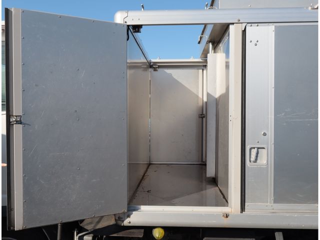 ISUZU ELF 2020 Image 31