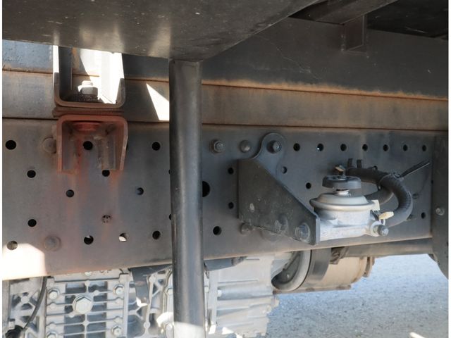 ISUZU ELF 2020 Image 31