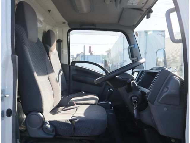 ISUZU ELF 2020 Image 31