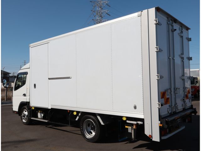 MITSUBISHI CANTER 2020 Image 31