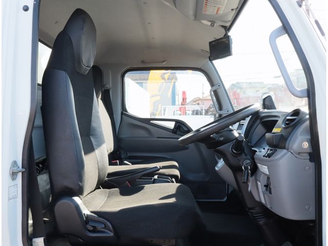 MITSUBISHI CANTER 2020 Image 31