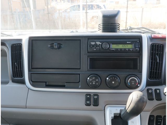 MITSUBISHI CANTER 2020 Image 31