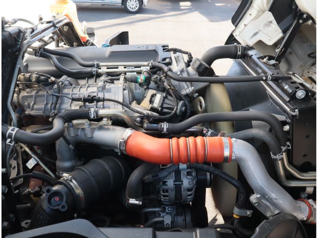 MITSUBISHI CANTER 2020 Image 31