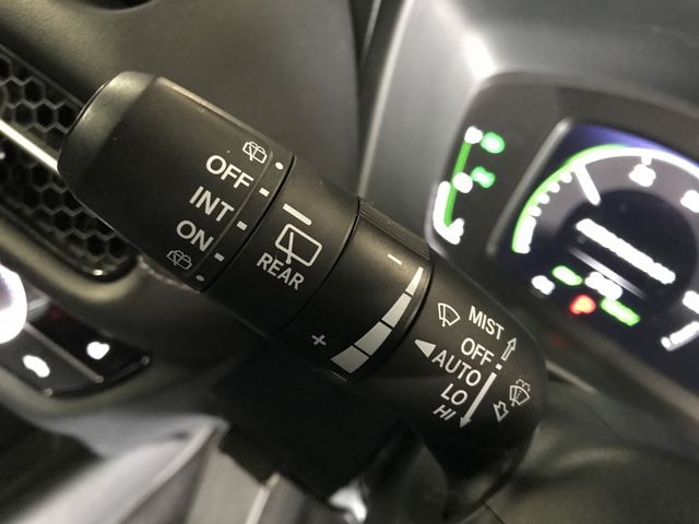 HONDA ZR-V E:HEV 2023 Image 31