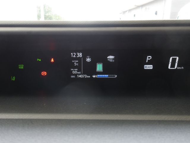 TOYOTA AQUA 2018 Image 31