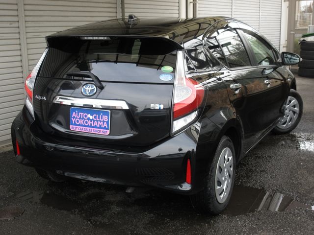 TOYOTA AQUA 2018 Image 31