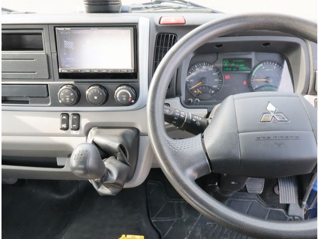 MITSUBISHI CANTER 2023 Image 31