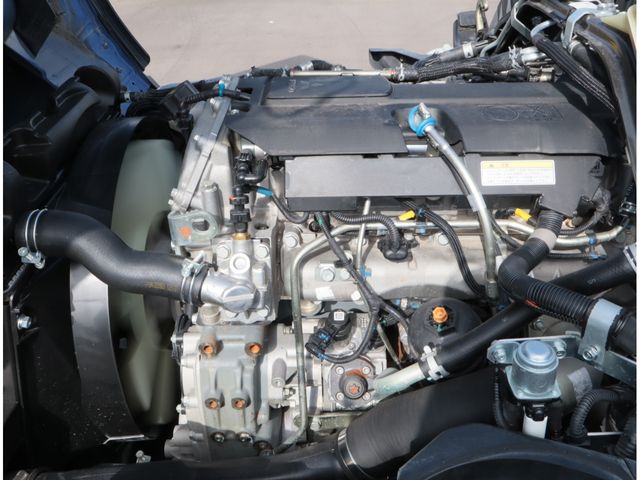 MITSUBISHI CANTER 2023 Image 31