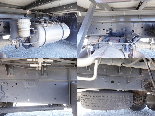 MITSUBISHI FUSOU FIGHTER 2015 Image 31