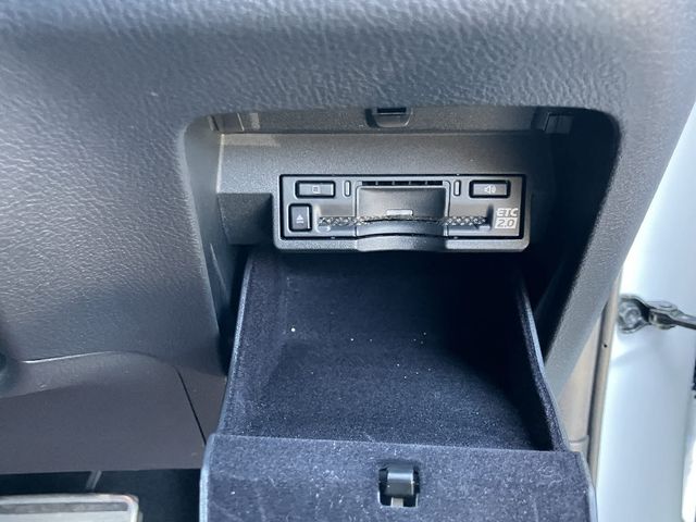 TOYOTA LEXUS NX450H+ AWD 2022 Image 31