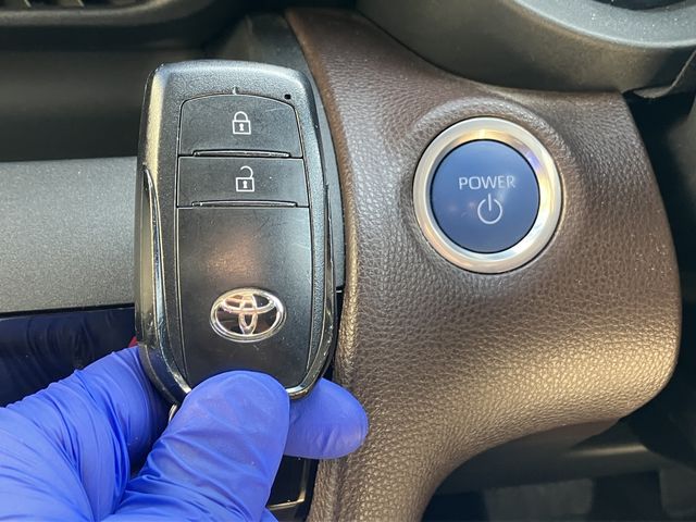 TOYOTA YARIS CROSS HYBRID 2022 Image 31