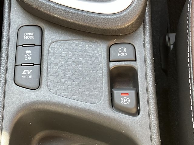 TOYOTA YARIS CROSS HYBRID 2022 Image 31