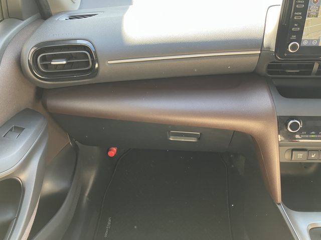 TOYOTA YARIS CROSS HYBRID 2022 Image 31